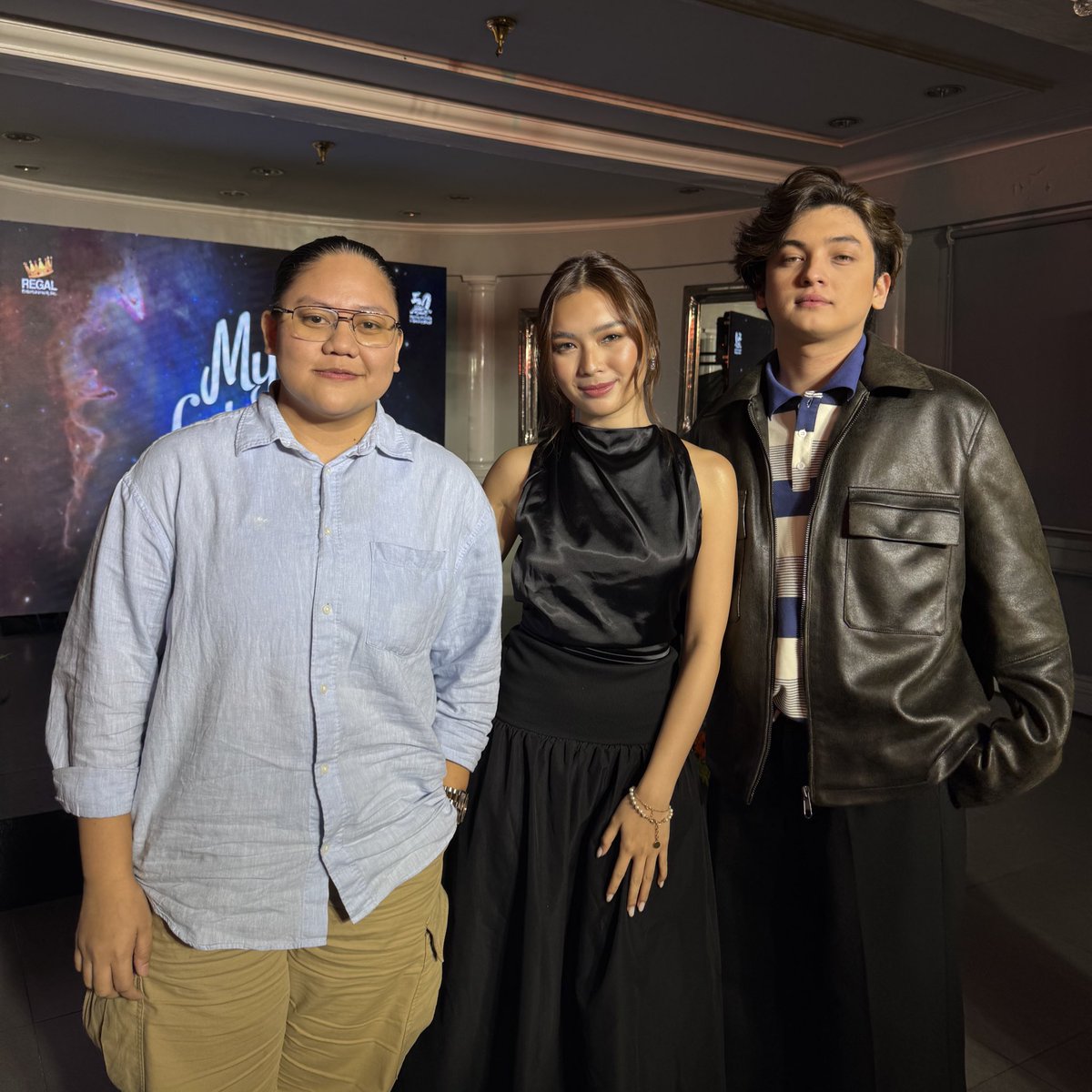_elizamaturan's tweet photo. @imsethfedelin @francinecarreld💙✨

FRANSETH MFY POSTER UNVEILED

#MyFutureYouOfficialPoster 
#MyFutureYouOurDay | #MFYFeels https://t.co/vYLjskYUqA