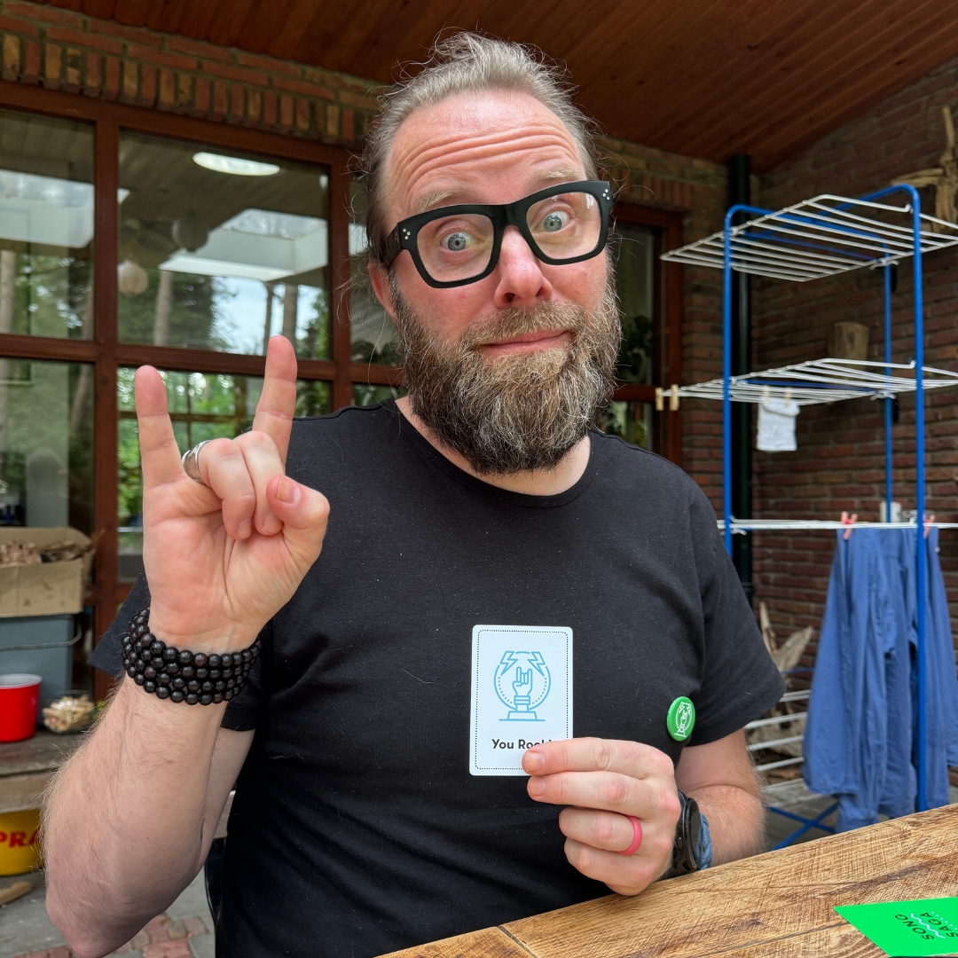 Perry aka Dr. Octopus rocks the box. ❤️ 🟩 🤘 #songsaga - Get yours at song-saga.com #songsaga #theoctopusmovement #music #memories #partygames