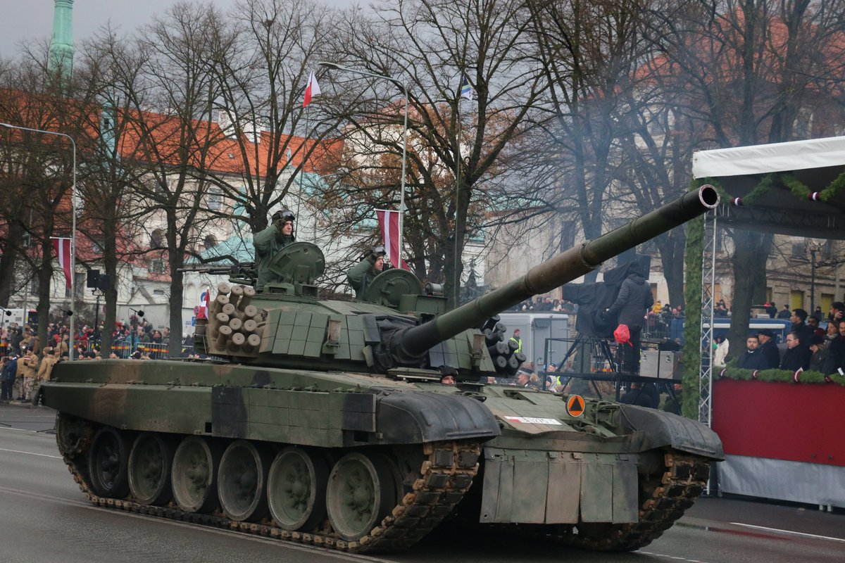 🇱🇻 Święto Narodowe Republiki Łotwy z udziałem Polskiego Kontyngentu Wojskowego 🇵🇱

18 listopada Łotwa świętowała proklamację niepodległości z 1918 roku. To wyjątkowy dzień, który przypomina o trudnej drodze Łotwy ku wolności i suwerenności.

W obchodach tego ważnego święta