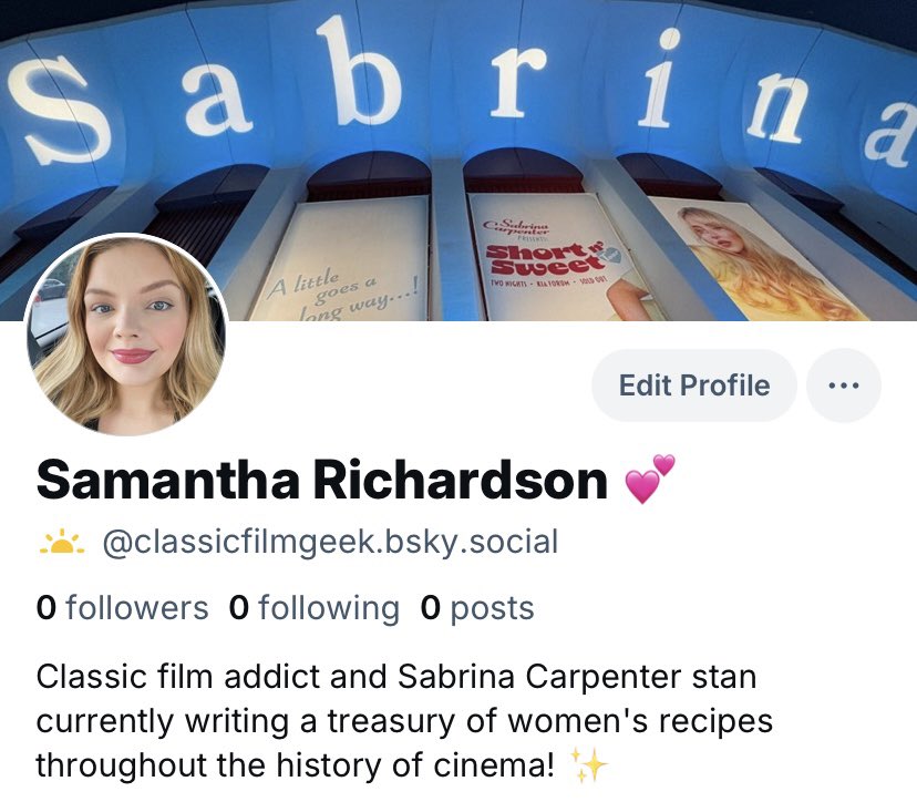 Samantha Richardson 💕 tweet media