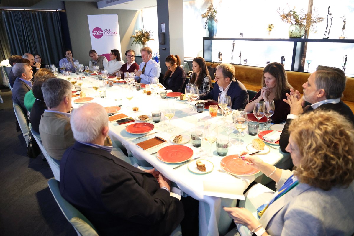 Conecta_CLM's tweet image. Así fue nuestro encuentro con Jesús Gil Marín, CEO de la inmobiliaria @Gilmar_es, en el restaurante Urrechu de Madrid el pasado 14 de noviembre. 
#clubconecta #asociacionclubconecta #jesusgilmarin #gilmar #inmobiliariagilmar #urrechu