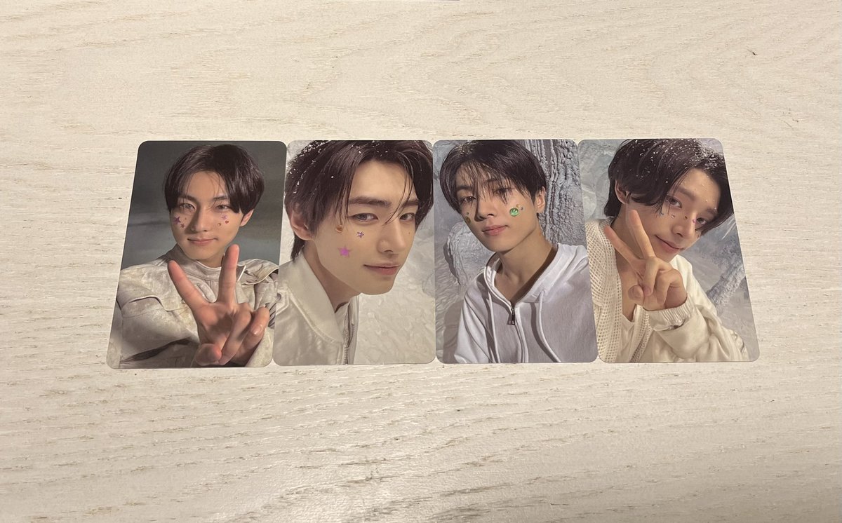 유리나 tweet media