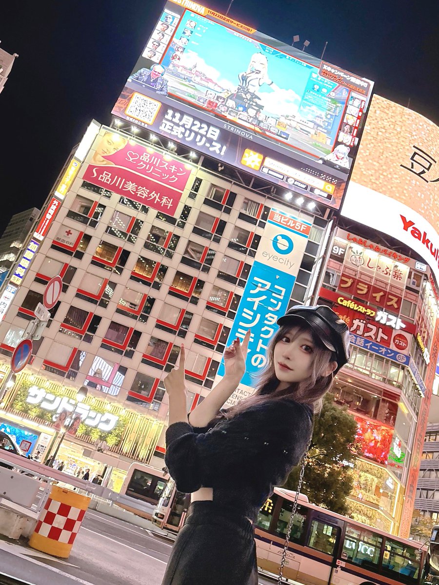 渋谷でStrinova生放送見てきた〜！
リリース楽しみ✨️

#ストリノヴァリリース直前生放送 https://t.co/6Bk5Po5O1N