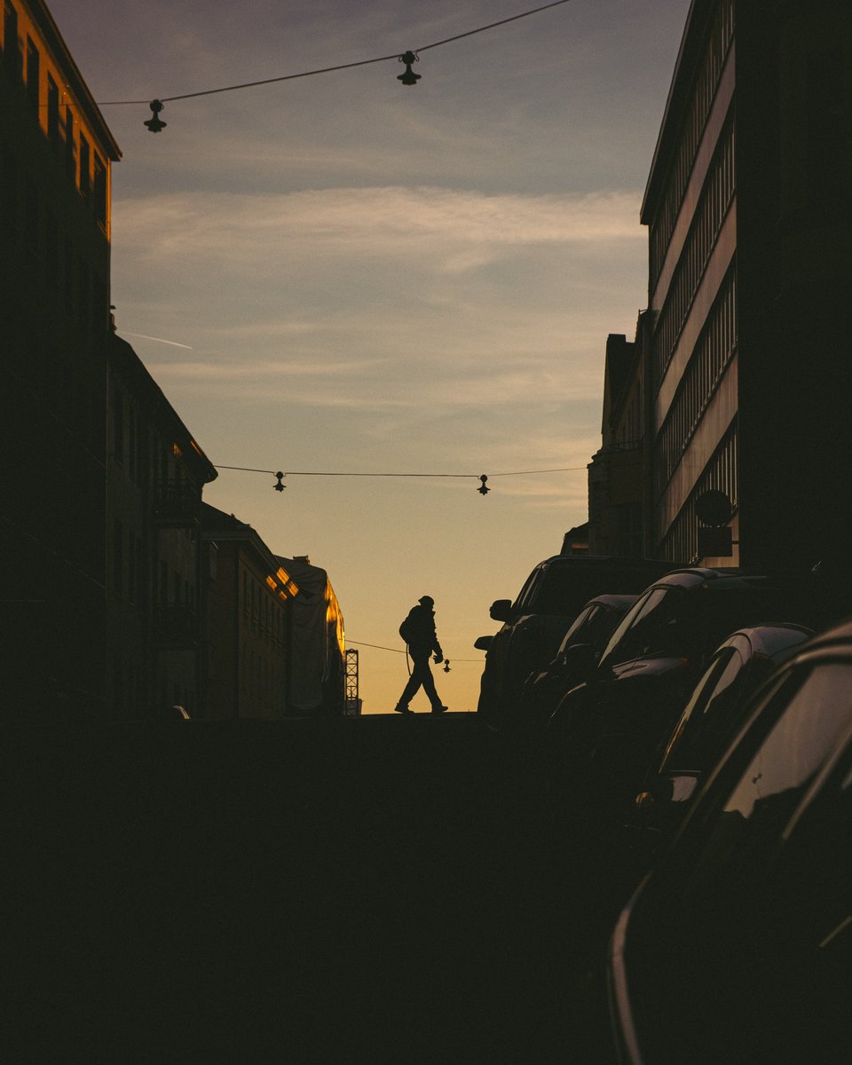“The journey is not in reaching a destination but in the quiet moments where the soul discovers itself between steps.”

#streetphotography #photography #fujifilm #urbanart #ArtistOnTwitter