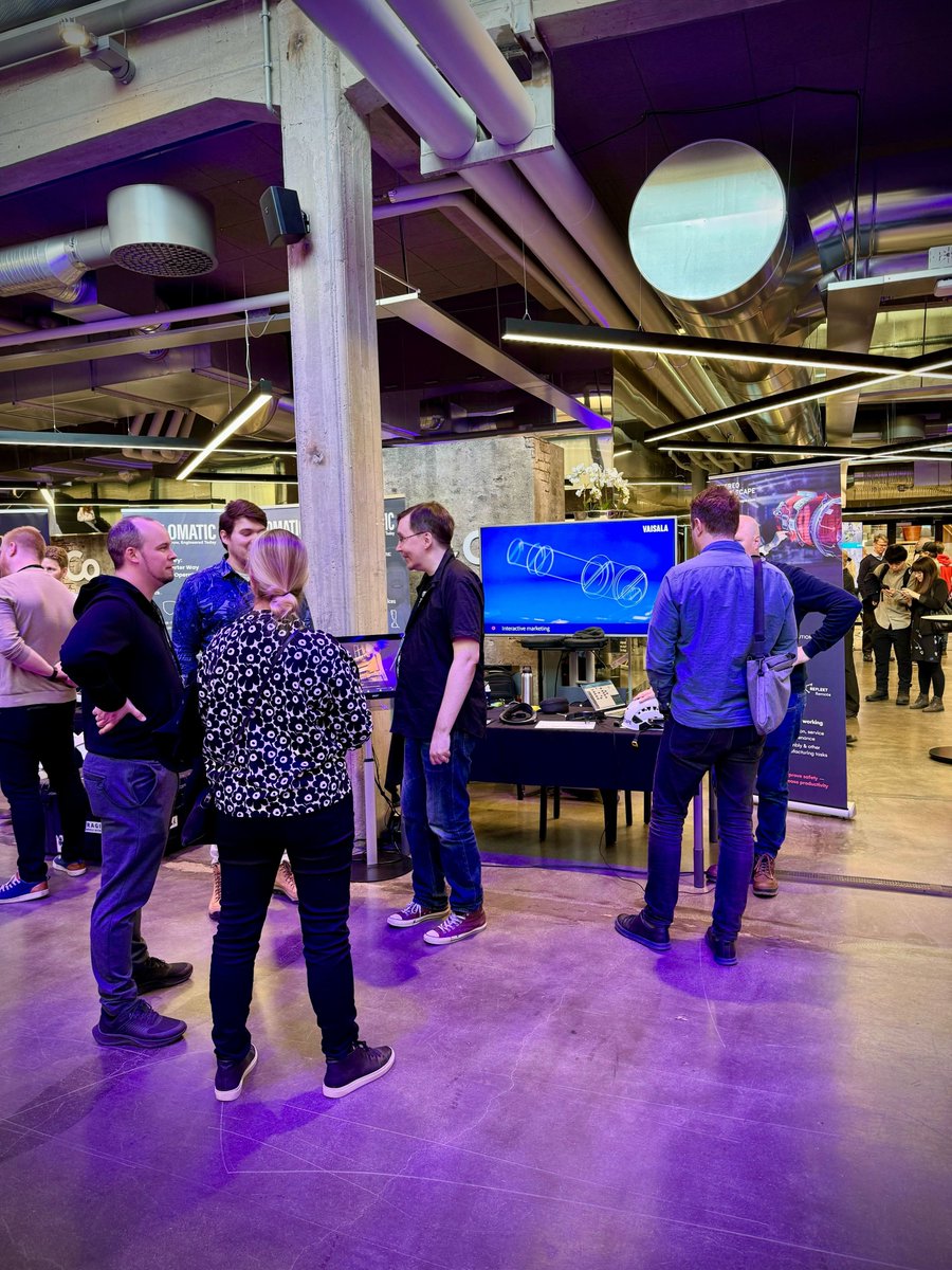We are live at MatchXR! Come visit our booth and join us for a cocktail party at 3 PM in our office (Hämeentie 135 A, 3rd floor, Helsinki), where we’ll be serving exclusive Stereoscape AR drinks.

#MatchXR #Helsinki