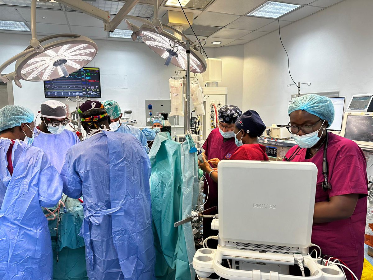 HeartsofGhana's tweet photo. The @KnowYourPulse Hearts of Ghana team has hit the ground running! 🏥 They are officially on day two of performing life-saving surgeries to local Ghanaians alongside the @ugmedicalcentre team. 

 #GlobalHealth #MedTwitter #CardiacSurgery #Charity https://t.co/paJOU9X4Dr