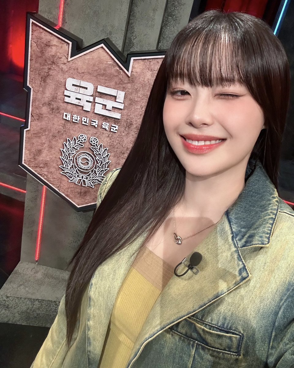 [⏰] 채널A 강철부대W 잠시 후 10:00PM 츄가 출연합니다💛 #CHUU #츄 #강철부대WTranslate post