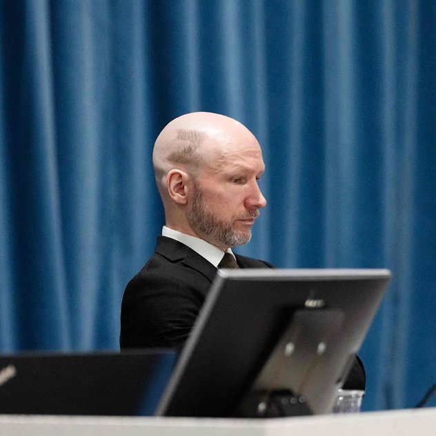 Anders Breivik, Norwegian terrorist and mass murderer, showed up in court today with the letter Z shaved on his head and a poster with a message of support for Russia.

Just a reminder about what kind of people tend to support Russia.