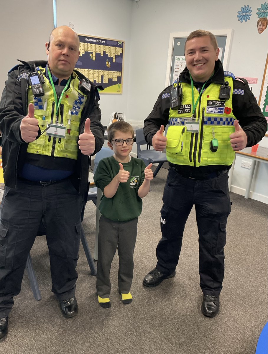 Say no to racism ✋