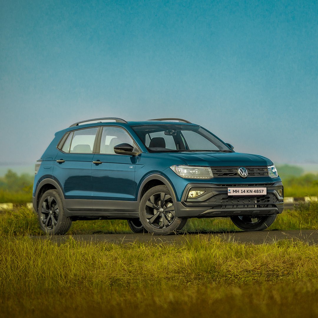 volkswagenindia's tweet photo. Green views, open skies and a drive to remember.

#VolkswagenTaigun #TaigunGTLine #TaigunGT #GT #Taigun #VolkswagenIndia #volkswagen https://t.co/lSotzvJ9nS