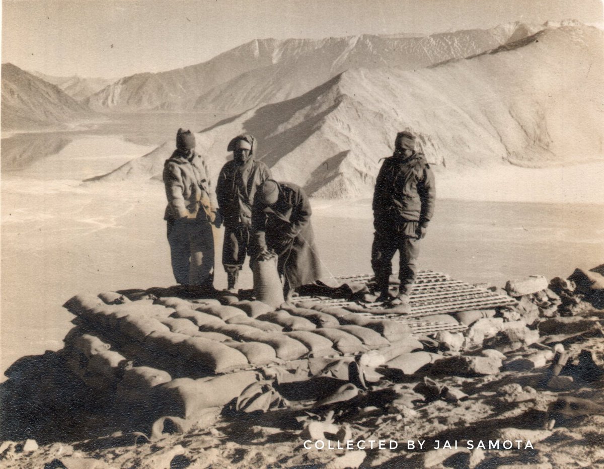 The Last Battle in 1962, Ladakh....

Gurung Hill, a further significant feature located in Chushul valley. Its dimensions 2 kms wide by 3 kms long. Its height is 5030 meters. This feature overlooks the Spanggur Gap and the Chushul airfield, (1/n)