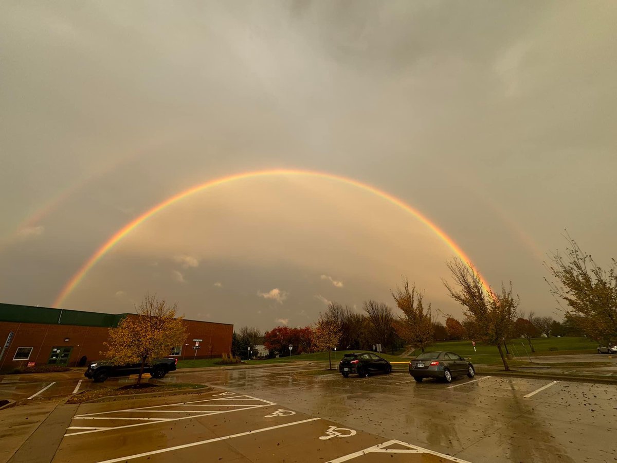 Somewhere over the rainbow at SRE.  Thanks <a href="/missmeyerbv/">Mrs Tori Reed</a> for the photo.