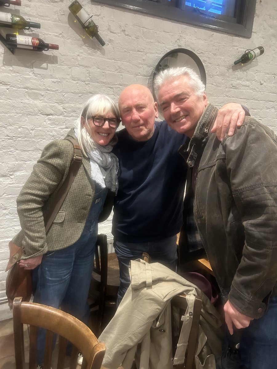 Yfielding's tweet image. Meeting the #legend Christopher Timothy from the original #allcreaturesgreatandsmall really made our day. What a fabulous man! #tv #actor
