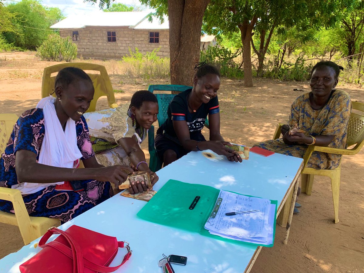 Blec_kenya's tweet photo. Empowering women through #tablebanking.These inspiring #women come together, holding the #fruits of their #savings as they drive change through #revolving_funds. Building brighter futures, one coin at a time.
#WomenEmpowerment #TableBanking #EconomicInclusion https://t.co/qY3yCwsnnc