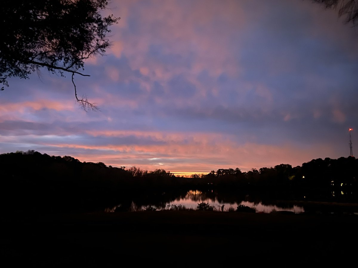 Beautiful morning on the lake - y’all have a great day!