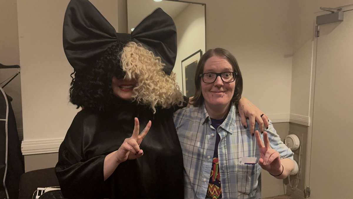 Simone 🌈 tweet media