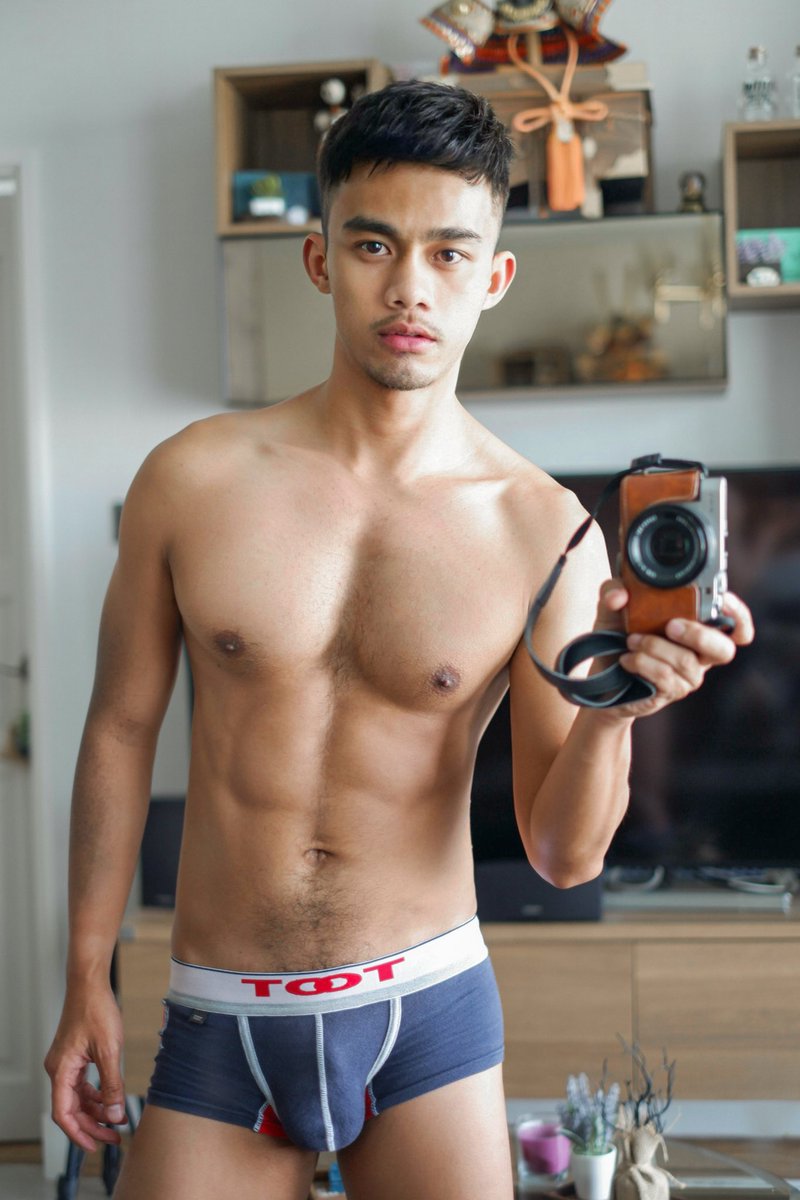 จะรับขนม ซาลาเปา หรือรับเราดีคับ