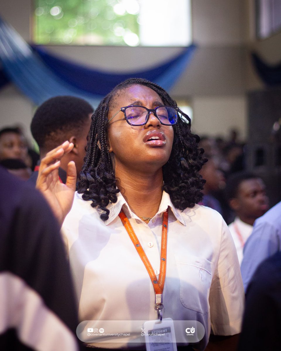"For he that cometh to God must believe that He is, and He is a rewarder of them that seek Him....." 
Highlights from our Tuesday Chapel Service🕊🕊
#covenantuniversitychapel #Tuesdaychapelservice #Vision #Theword #covenantchapel