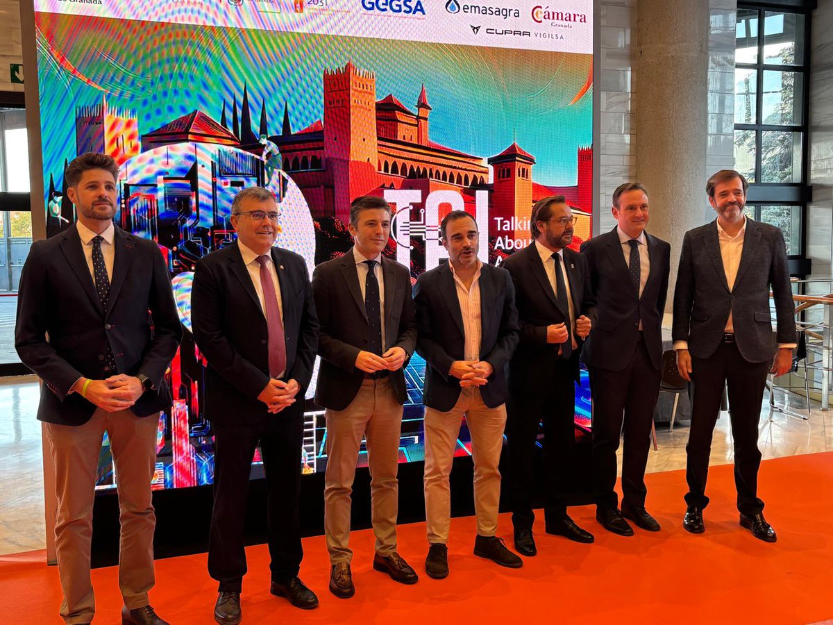 🔴 Comienza <a href="/TAIGranada/">TAI Granada</a>. Inaugura este evento sobre IA organizado por <a href="/ideal_granada/">ideal_granada</a> su director <a href="/quicochirino/">Quico Chirino</a> 

#Granada es referente en Inteligencia Artificial y hoy volverá a situarse en la vanguardia de este sector
