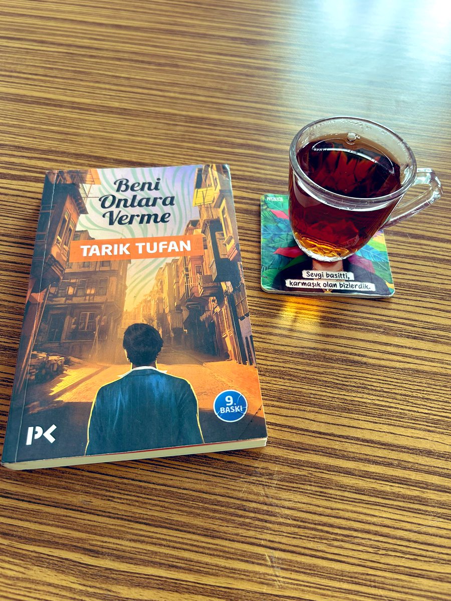 “sadece bir kere bile sebepsiz yere hüzünlendiysen bütün hayatın boyunca bilmeden öyle olmuşsundur. “ Emil Michel Cioran 🧡