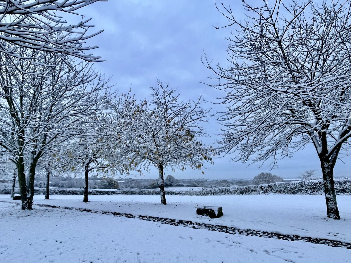 Snowy morning on Ryhill Park <a href="/WkfdOfficial/">Wakefield Official News</a>