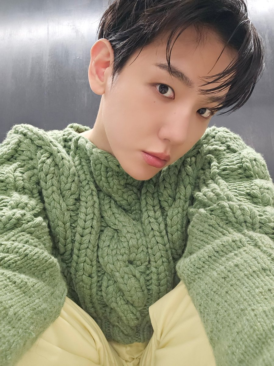 BAEKHYUN_official tweet media