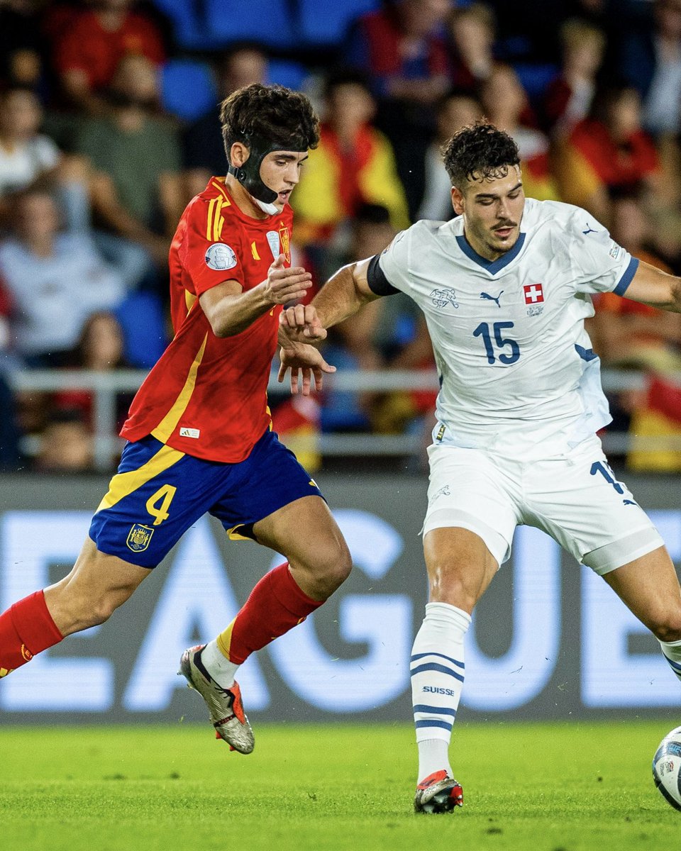 Footballcomglob's tweet image. Bryan Zaragoza&apos;s first goal for Spain gave Spain the crucial win and three points against Switzerland in the dying time of the game (3-2). 🇪🇸🤩🔥

Next? The UEFA #NationsLeague quarterfinal stage. 😍

#ESPSUI #Zaragoza #Gil #Spain #Football