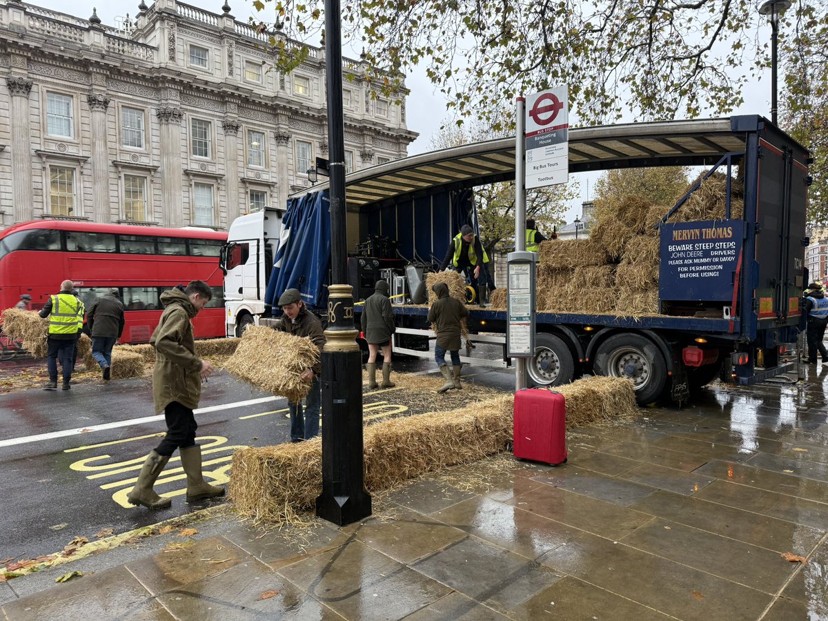 It begins 👍

<a href="/agricontract/">Olly harrison 🥛🍔🌱AccidentalYoutuber</a> <a href="/wheat_daddy/">Andrew Ward 🇬🇧🚜</a> <a href="/loosecollie/">martin williams</a> <a href="/JeremyClarkson/">Jeremy Clarkson</a>