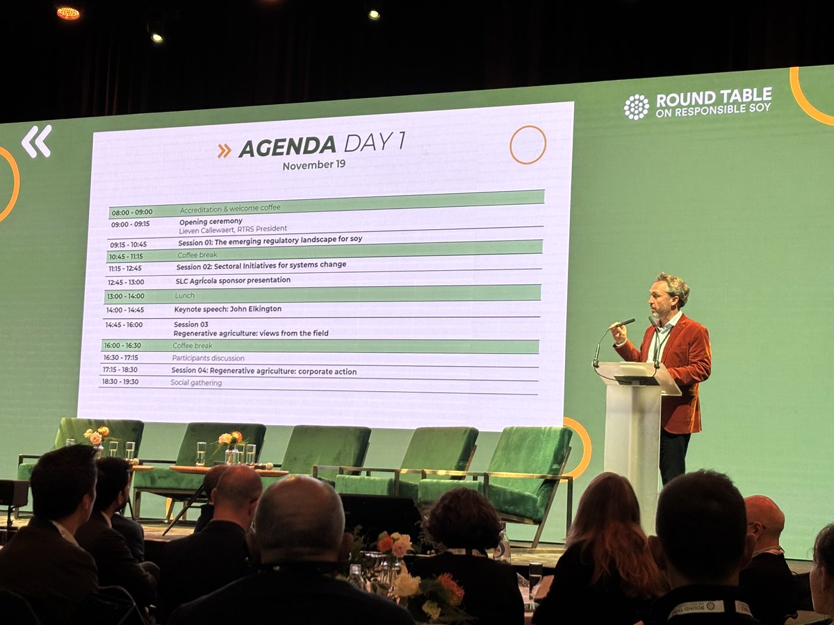 Nathalie_L_EU's tweet image. Full agenda at the @ResponsibleSoy conference 🌱Towards Regenerative Transition🌱where the EU regulatory challenges will be looked at as well and -no surprise- EU #Deforestation Regulation #EUDR is rather centre stage #SustainableTransition #Engagement