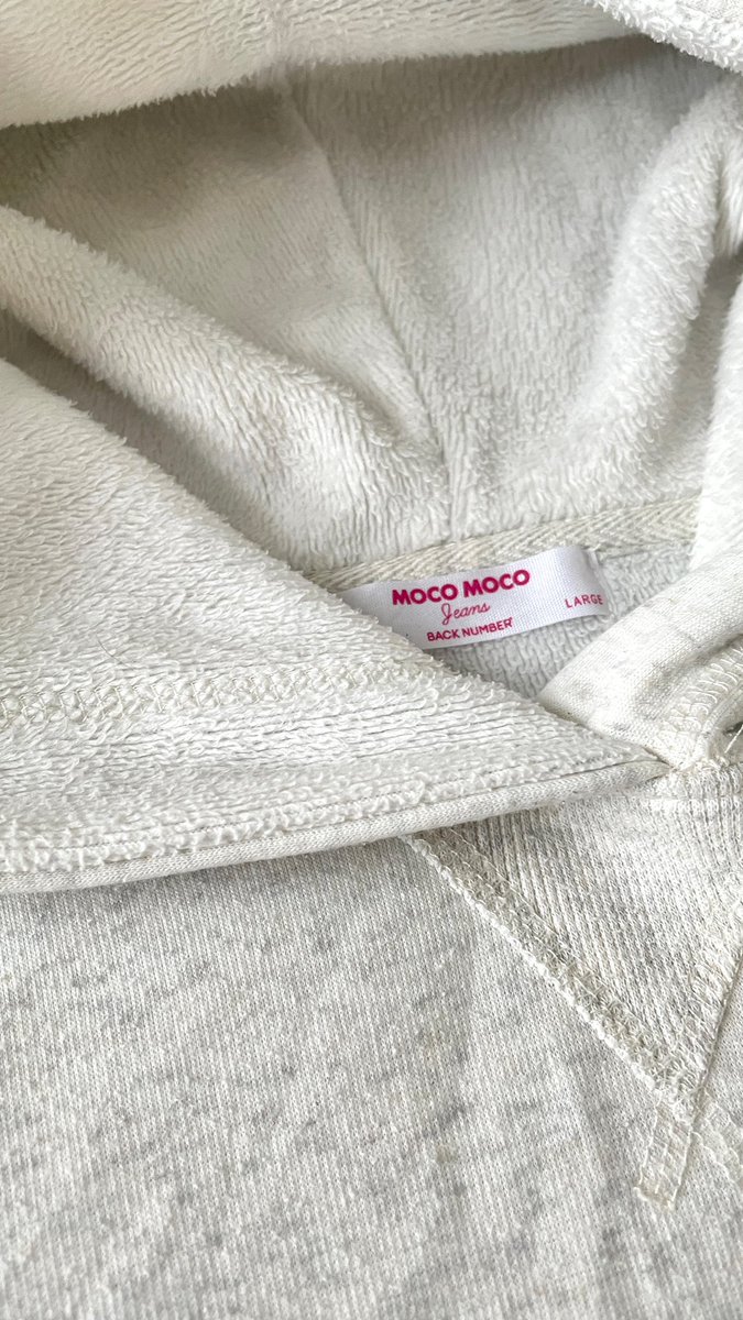 FuuShops's tweet image. ✨ Sweater  สีขาวเทา ผ้านุ่ม ไม่คัน ไซส์ L อก 18 ยาว 28 ไม่มีตำหนิเลย 🥰
📌 ราคา : 109 - 
📬 ค่าส่งเปิดร้านใหม่ 29฿
ช่องทางสั่งซื้อสินค้า 👉 Line : @953hlttg 
หรือกดลิ้งก์ liff.line.me/1645278921-kWR…

#เสื้อผ้ามือสอง #มือสองสภาพดี #2hand #เสื้อกันหนาวมือสอง