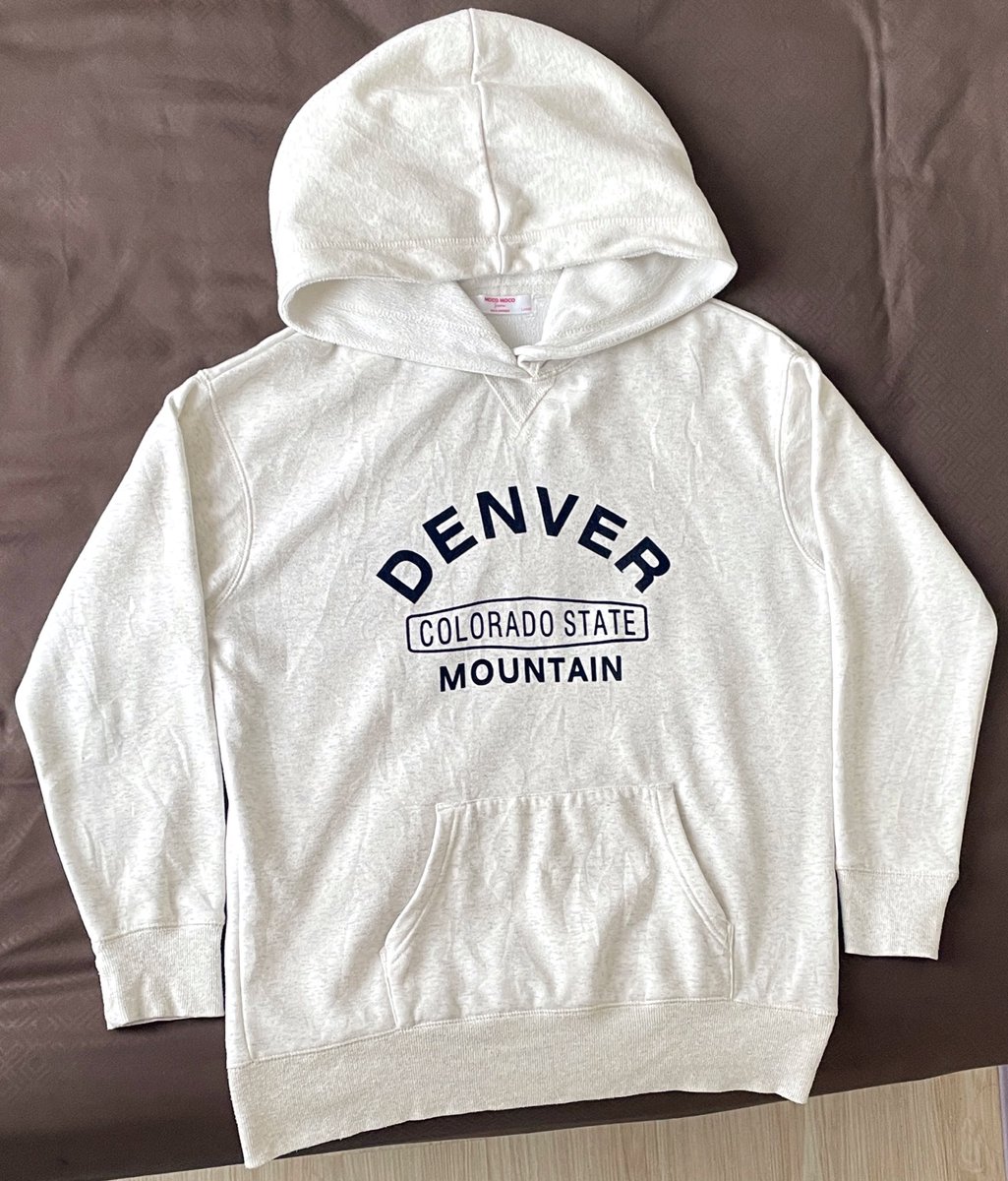 FuuShops's tweet image. ✨ Sweater  สีขาวเทา ผ้านุ่ม ไม่คัน ไซส์ L อก 18 ยาว 28 ไม่มีตำหนิเลย 🥰
📌 ราคา : 109 - 
📬 ค่าส่งเปิดร้านใหม่ 29฿
ช่องทางสั่งซื้อสินค้า 👉 Line : @953hlttg 
หรือกดลิ้งก์ liff.line.me/1645278921-kWR…

#เสื้อผ้ามือสอง #มือสองสภาพดี #2hand #เสื้อกันหนาวมือสอง