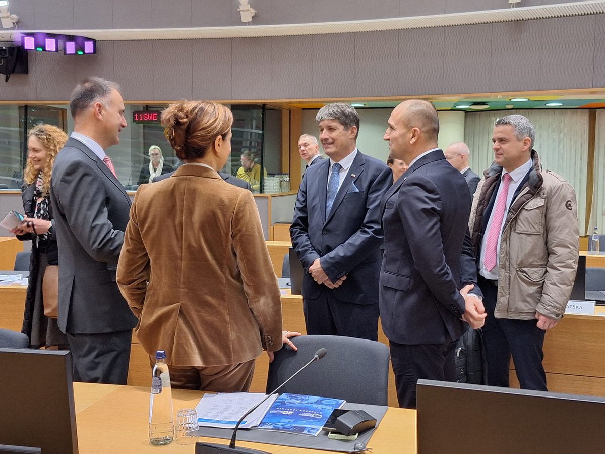 CroatiaInEU's tweet photo. Today, Deputy PM and Minister of Defence @ivananusic12 at #EUDefenceAgency and #FAC Defence meetings in Brussels. 
On the agenda:
🔹️ EU support to Ukraine
🔹️ Defence readiness and preparedness https://t.co/P7N3nhF4Lv