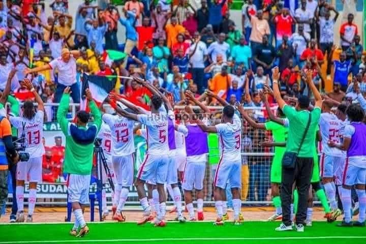 AbdelltifAdam's tweet photo. الف مليون مبروك صقور الجديان ##
افراح في زمن انعدام فيهو الفرح##
وشكرا ليبيا ##
وشكرا للجمهور ##
وشكرا للجهاز الفني وكل اللعبه علي الاجتهاد والصبر ان شاءلله الكاس يارب +## https://t.co/fSMQPYrFCW