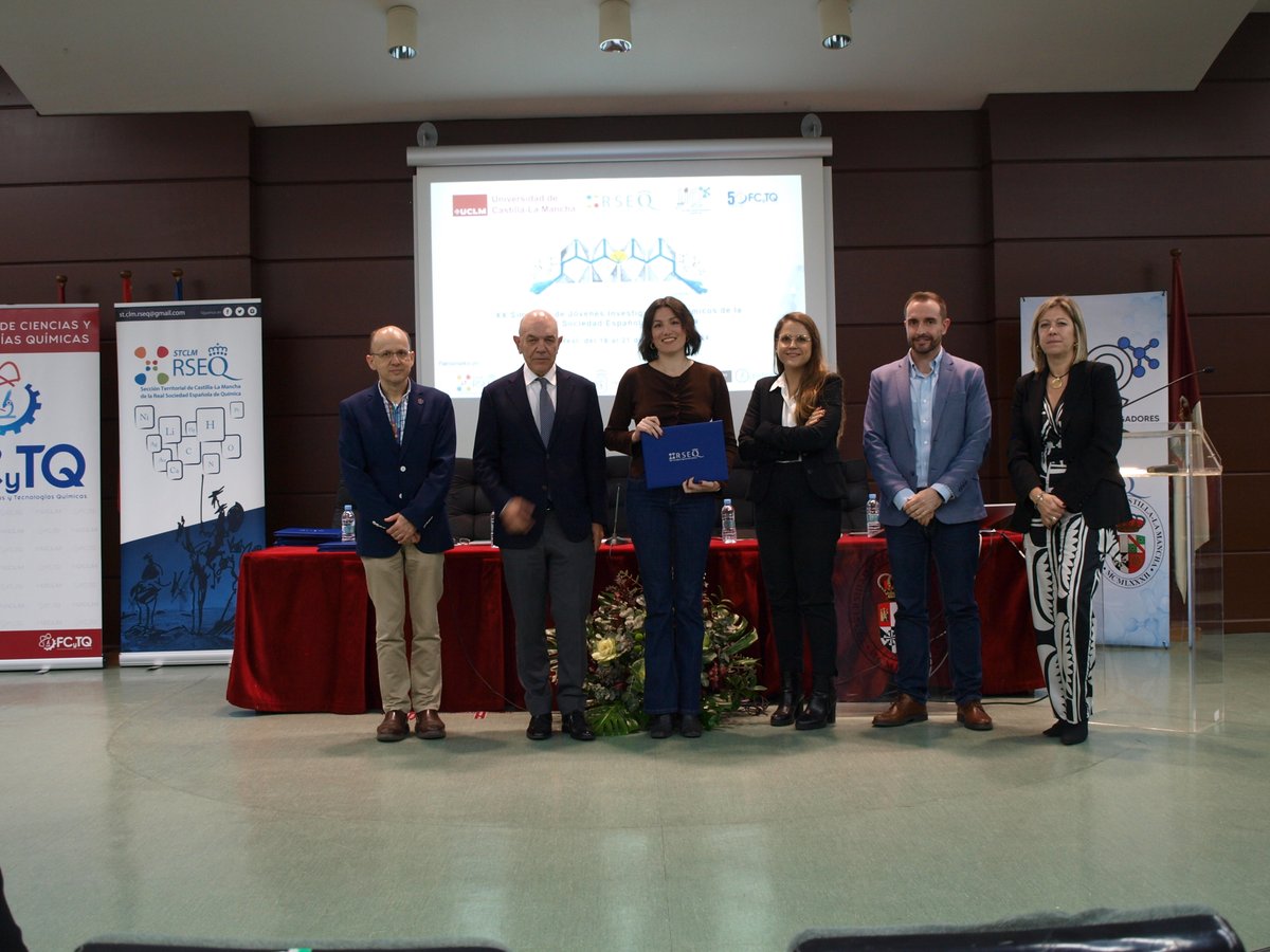 JovenesQuimicos's tweet image. Congratulations to @celiacb90 @Cambridge_Uni, @CoralieJehanno @PolykeyPolymers, @mato_mauro 
@maxplanckpress and @antorna @unibern for being awarded with the Young Reserchers Postdoctoral Prize of the @JovenesQuimicos  @RSEQUIMICA