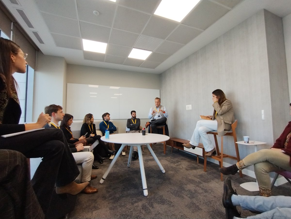 💼 Nos hemos reunido con parte del equipo de <a href="/TNFD_/">TNFD</a> a nivel global y con una representación de las más de 40 empresas del grupo de consulta de TNFD en España que lideramos desde @Foretica.

🗣️ Hemos contado con la intervención de tres miembros del equipo directivo de #TNFD: Emily