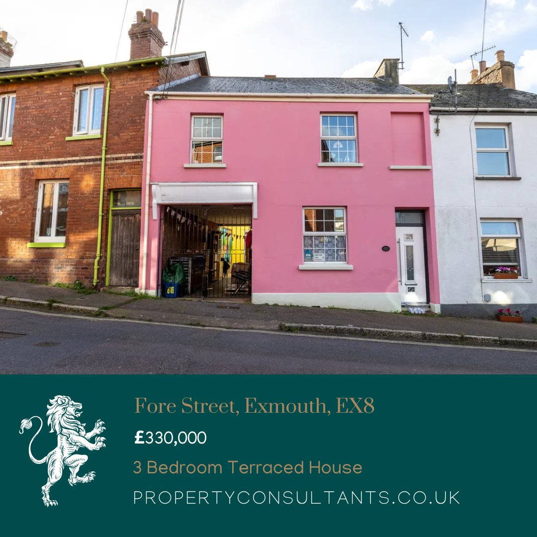 LondonPropert20's tweet photo. 🏡 New to Market: Unique 3-Bed Terrace!

📍 Centrally located w/ gated carport 🚗
🌟 Features:
✔️ 3 bright double bedrooms
✔️ 2 sunny courtyards 🌿
✔️ Huge 9m x 7m studio space – perfect for creatives or future conversion!

Ready to make it yours? Info: https://t.co/cTfo1tIKMr https://t.co/m6h7uRAMou