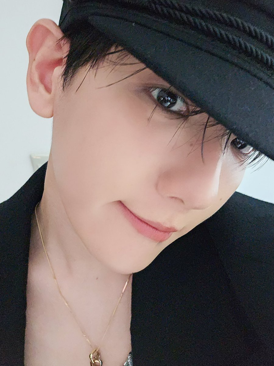 bbhperhour tweet picture