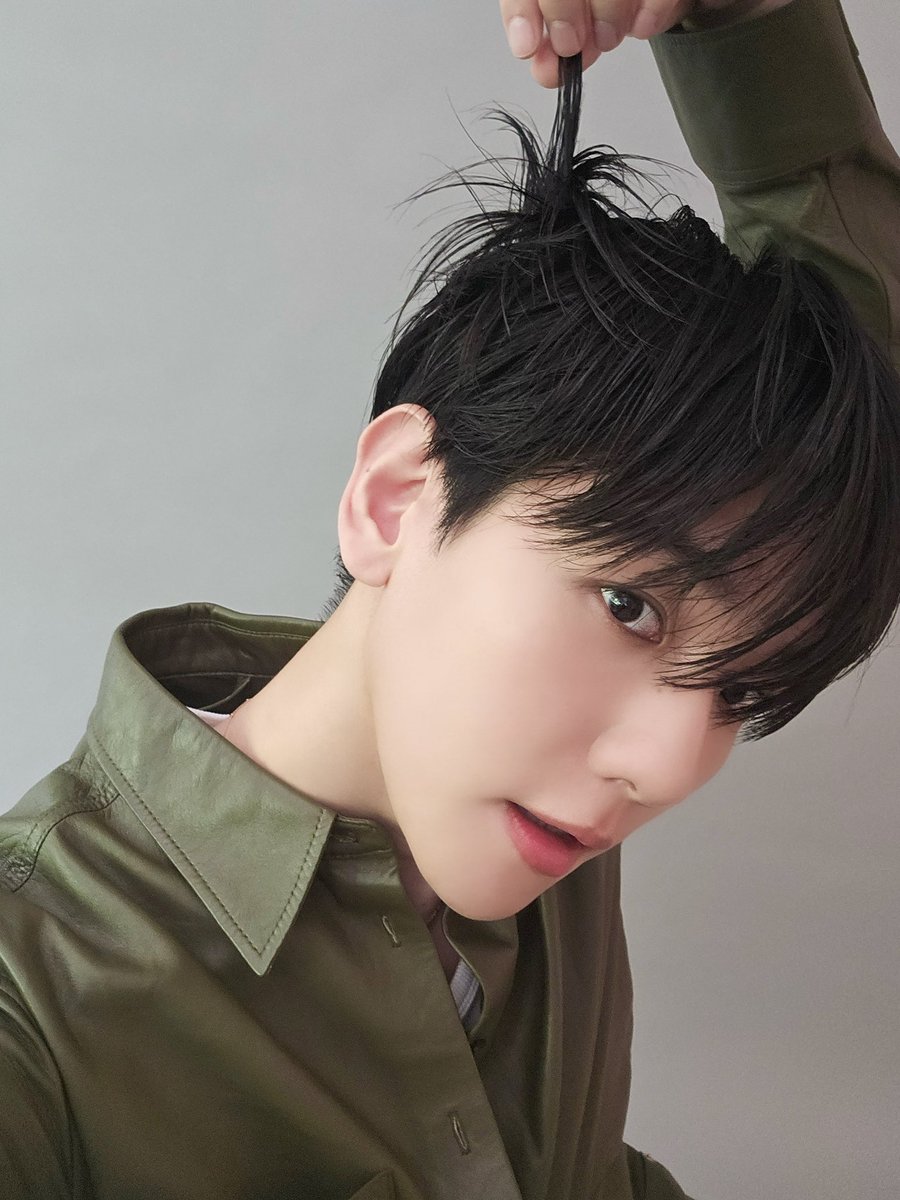 bbhperhour tweet picture