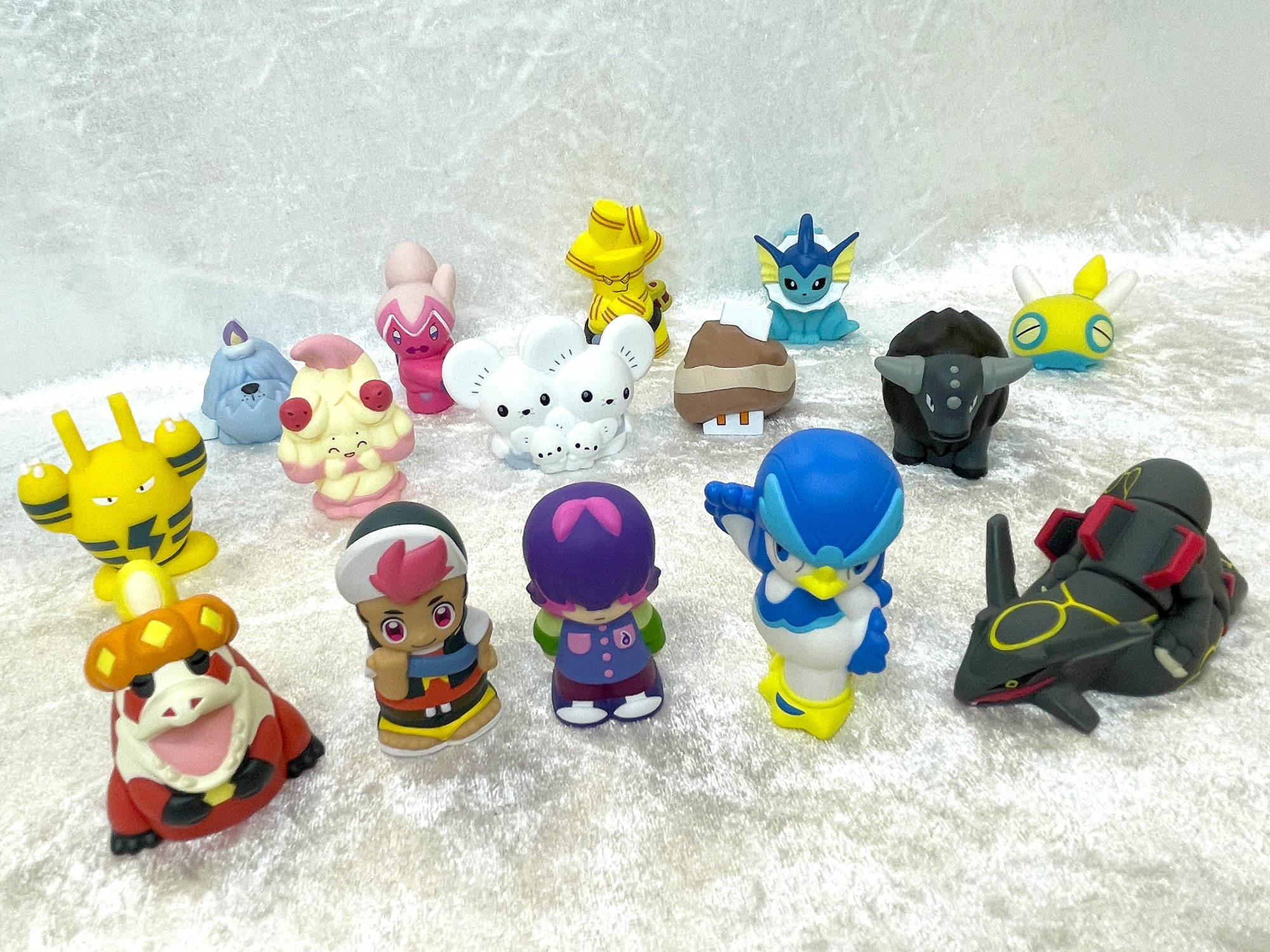 ポカットモンスター 黒いレックウザ ポケモンキッズ フィギュア