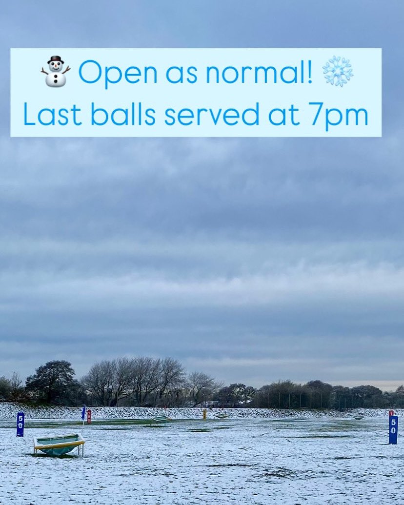 FormbyGC's tweet image. Open as normal! ☃️ 
9am - 7:30pm
(Last balls served at 7pm)