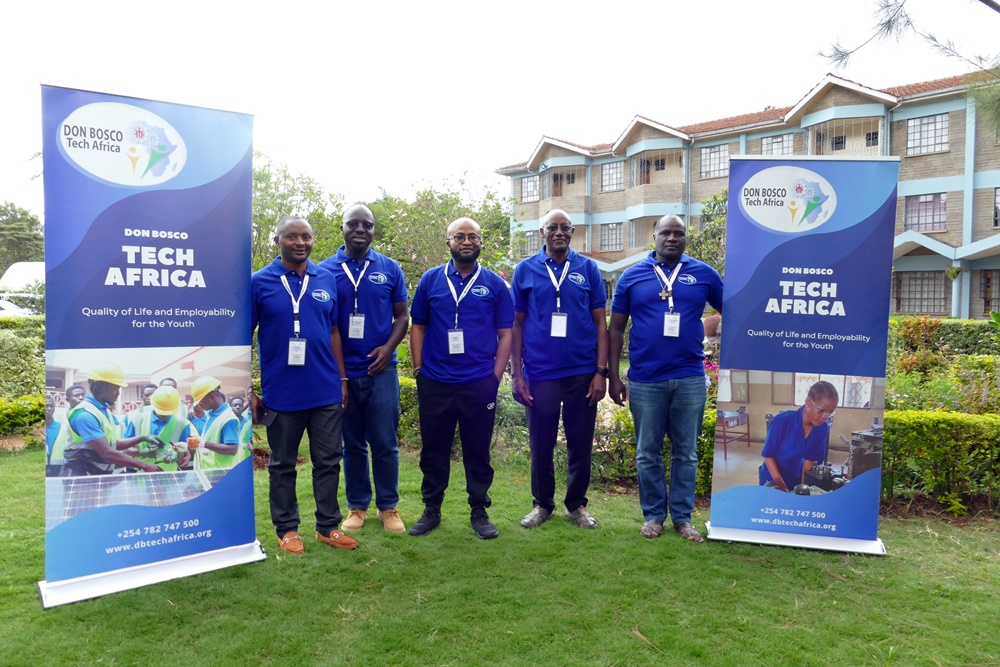 AglPdo's tweet photo. Exciting news from Don Bosco Tech Africa as they host a global program kickoff workshop in Nairobi! 🌍🔧 Participants from 11 countries are coming together to improve vocational training programs for young people in sub-Saharan Africa. more details here: https://t.co/owxTe2XIYn https://t.co/kHR2TjUVZk