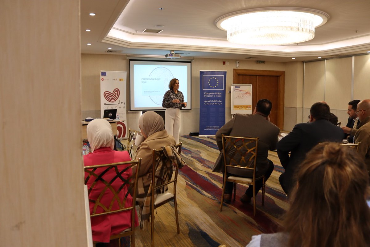 ReayahProject's tweet photo. 26 pharmaceutical &amp; IT specialists from Jordan’s MoH began training on pharmaceutical supply chain management. Funded by the @EUinJordan &amp; managed by @AecidJordan &amp; @CsaiFundacion &amp; led by Commander Beatriz Pérez of the Spanish Army, it aims boosts healthcare resilience. https://t.co/9HDO7R8JE4