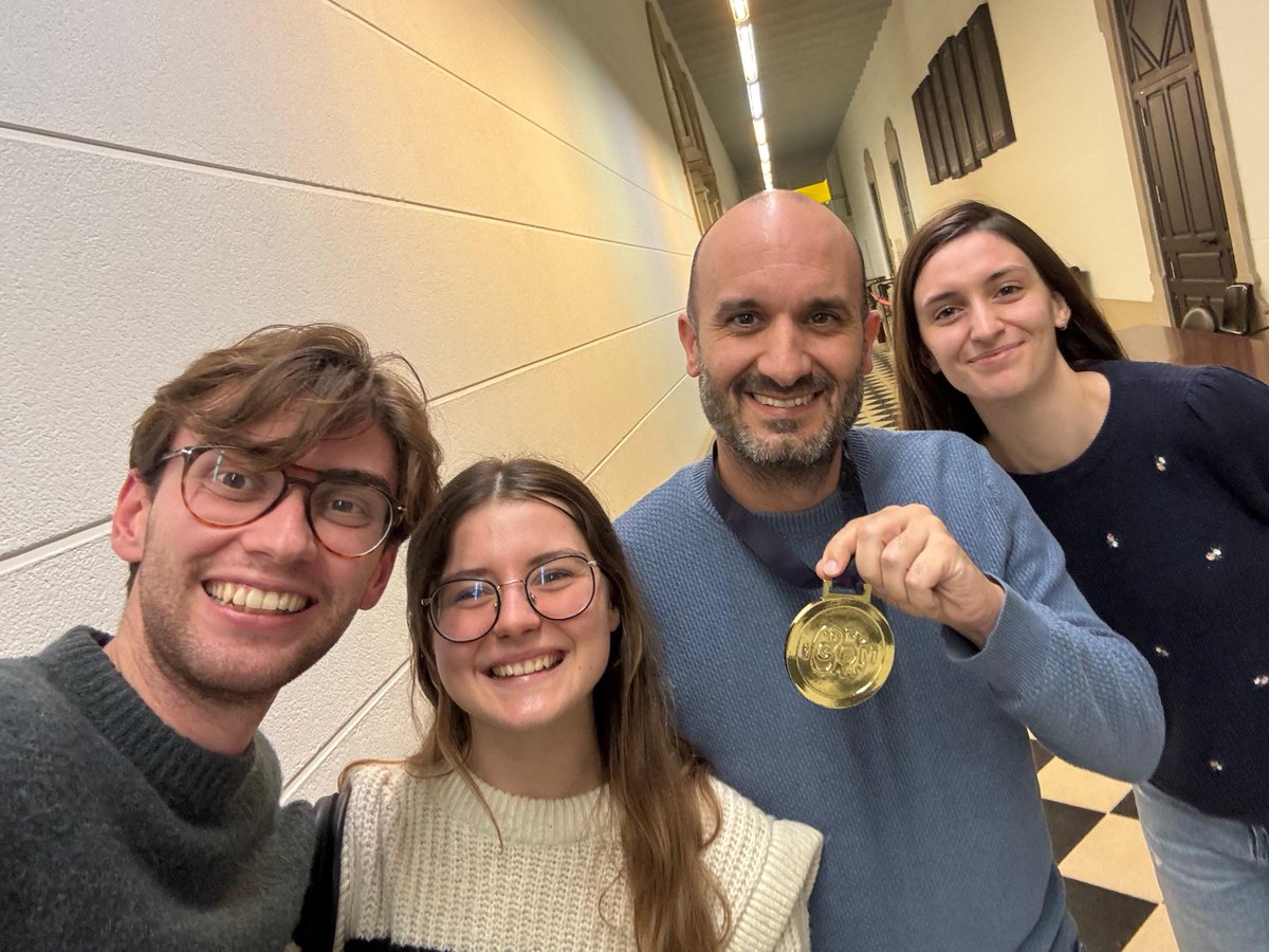 Tornero's Lab (@nsc_braindamage) on Twitter photo Very proud of <a href="/igemubarcelona/">iGEM UB</a> team, that returned from Paris <a href="/iGEMCommunity/">iGEM Community</a> Jamboree with the Gold Medal 🏅 representing <a href="/UniBarcelona/">Universitat de Barcelona</a> and <a href="/UBneuroscience/">Institut de Neurociències de la UB</a>! I couldn't be happier! They deserve it after all that hard work! #Reneurish Very proud of <a href="/igemubarcelona/">iGEM UB</a> team, that returned from Paris <a href="/iGEMCommunity/">iGEM Community</a> Jamboree with the Gold Medal 🏅 representing <a href="/UniBarcelona/">Universitat de Barcelona</a> and <a href="/UBneuroscience/">Institut de Neurociències de la UB</a>! I couldn't be happier! They deserve it after all that hard work! #Reneurish