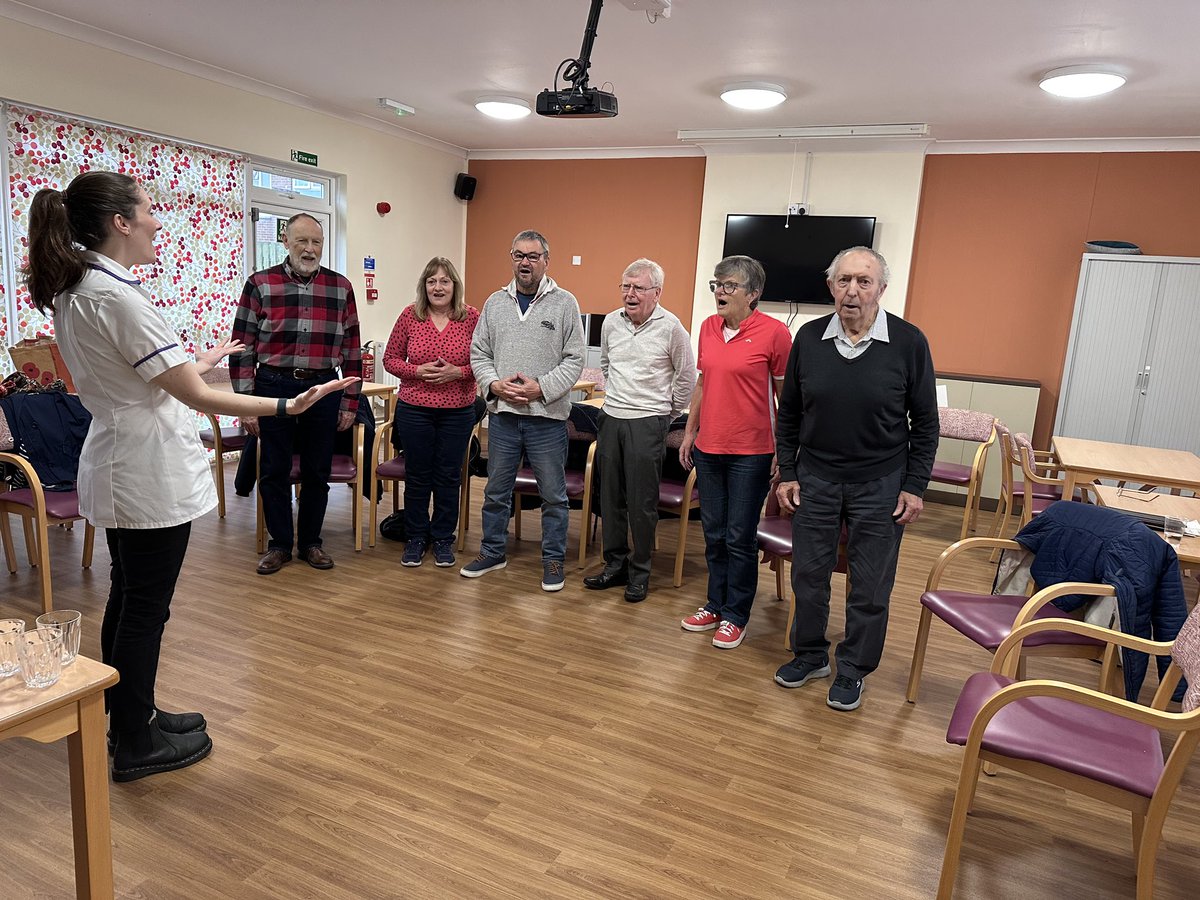 BTH_ICSNRS's tweet photo. Our last loud therapy group session. This is for PD patients to:
✅Increase voice volume 
✅Improve voice quality &amp; breath support
✅Increase communication confidence

We’ve had great feedback &amp; outcomes!
(Picture taken &amp; shared with consent) 
@RCSLT @ParkinsonsUK @Lucy_Speech https://t.co/2ZlmalQh7Z