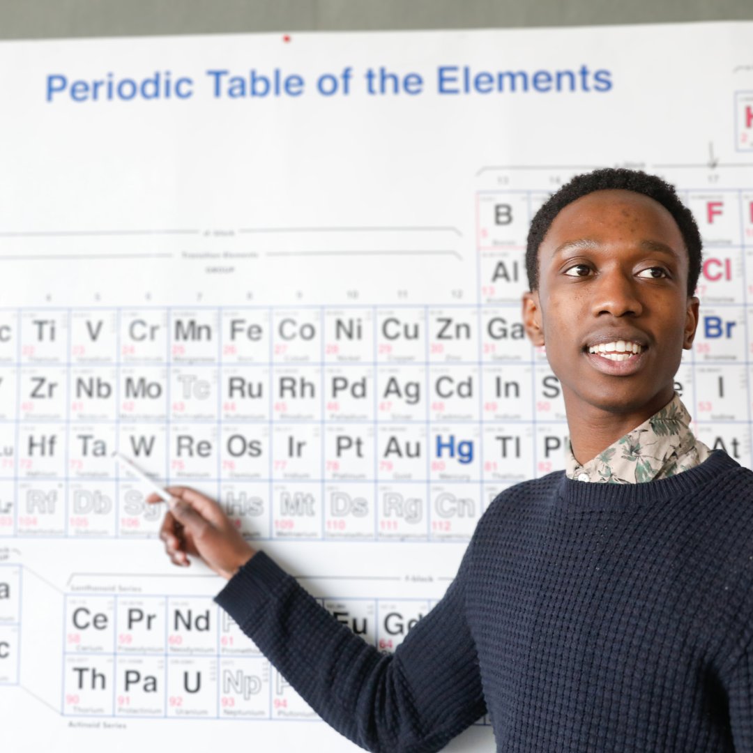 💡| What could your future look like?
At DSF, we are unapologetically aspirational.

We work hard to ensure that all our students develop the skills and knowledge to open the door to the future of their choice.

Interested?
Find out more and apply today!👇
didsburyhighschool.org.uk/sixth-form-adm…