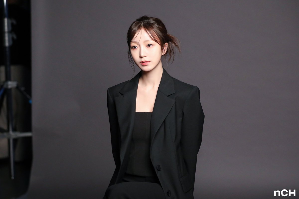 [📸] 네이버포스트 #알림 이 도착했습니다‼

[소희] 느(낌)좋(음)의 정석

🔗 naver.me/xv3ZDTbb

#소희 #SOHEE