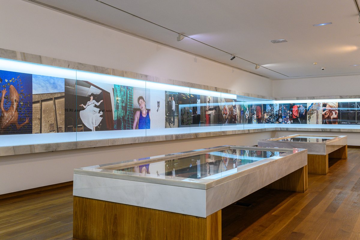 FundLuisSeoane's tweet photo. A obra de #BandiaRibeira protagoniza a exposición “A vida é marabillosa, sen ela estarías morto” organizada por #FFoco Festival de Fotografía da Coruña. Ata o 31 de decembro na #fundacionluisseoane
#festivalffoco #fotografia #fundacionluisseoane #culturacoruña #DACCultura https://t.co/CGpx4y4K99