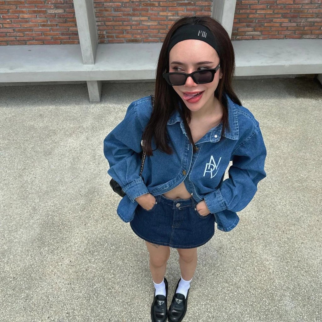 plssavemycloset's tweet photo. #ส่งต่อnpv
NAPATVOGUE - NPV SUPER DENIM SHIRT
New in pack 620.- shop sold out นะคะ ป้ายห้อย https://t.co/XOLGqPy8tD