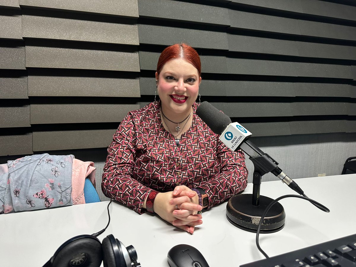 radiolallagosta's tweet photo. 🎙 Cristina Segura: "Les campanyes de reciclatge s’havien d’haver fet molt abans"
▶️ Entrevista amb Cristina Segura, regidora i portaveu del grup municipal d'Esquerra Republicana de Catalunya a l'Ajuntament de la Llagosta
https://t.co/zmwLLcSMdv https://t.co/dCoeTdz1Q6