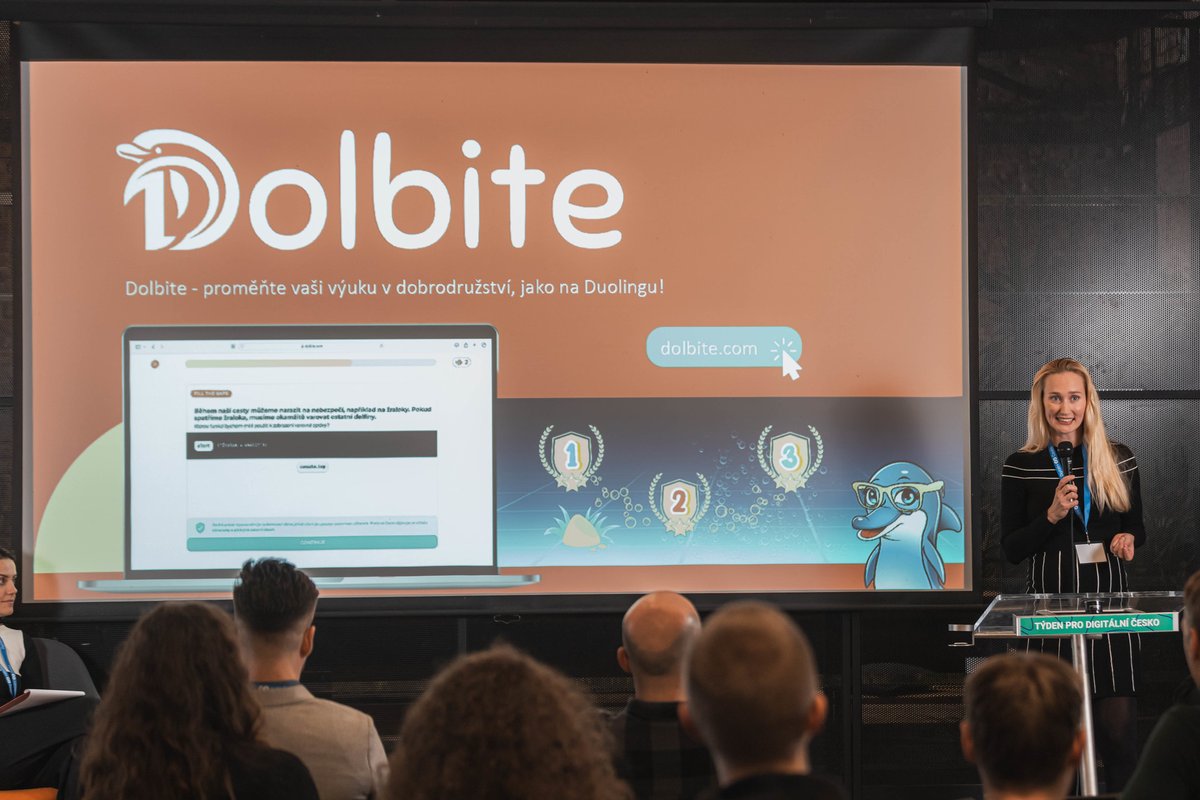Dolbite_com's tweet image. We had the pleasure of showcasing Dolbite at the opening event of Týden pro Digitální Česko (Week for Digital Czechia)! We&apos;ve shown how Dolbite helps educators build awesome courses 🚀 A big thank you to  @digiczech for this opportunity! #digitalskills #EdTech